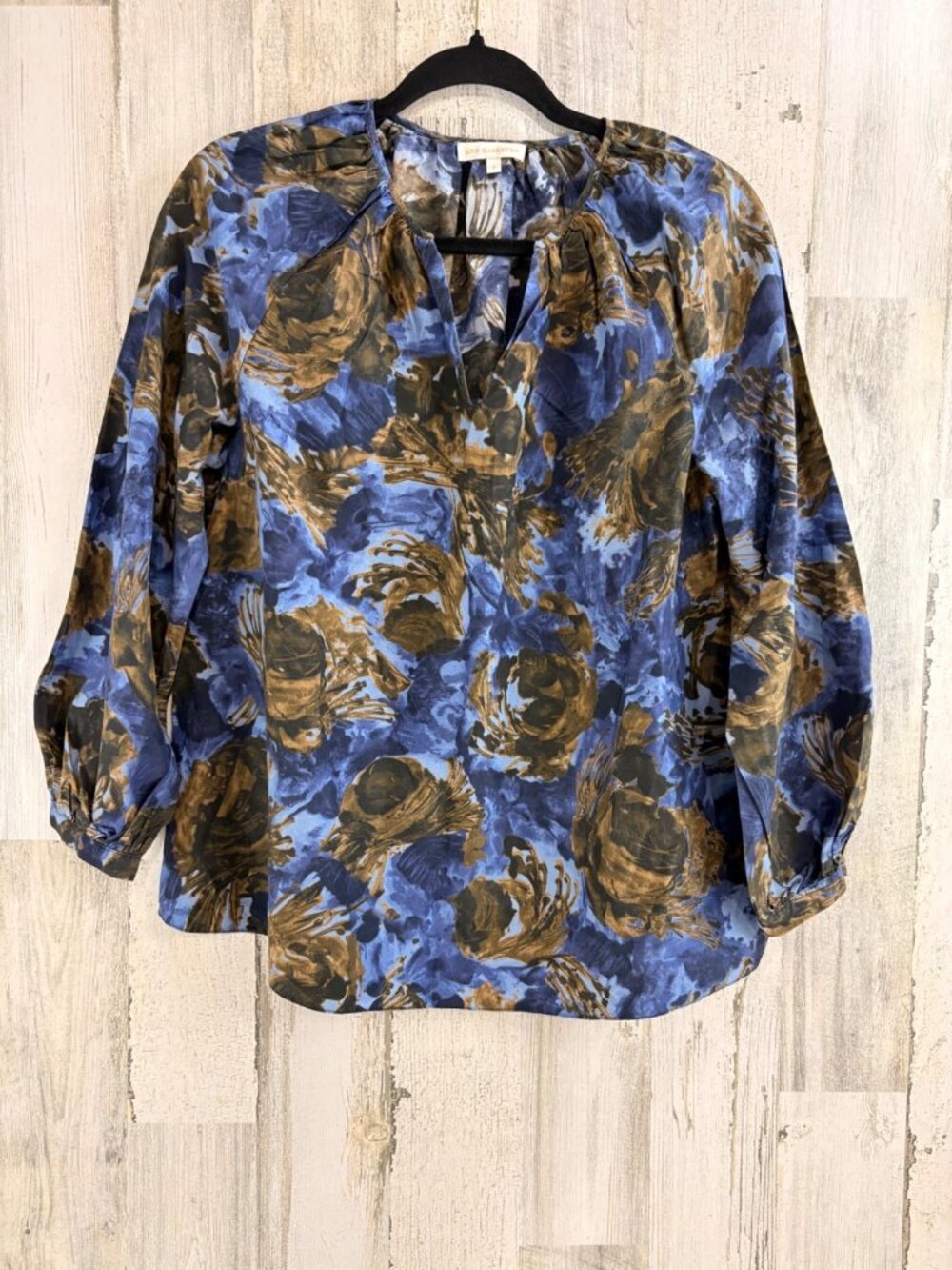 Ann Mashburn Sz S Ariana Blouse Blue Floral Habotai